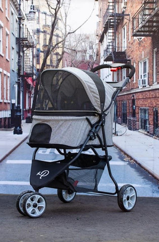 Image of Petique Glacier Pet Stroller