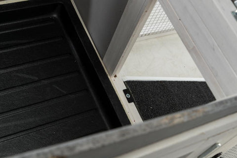 Image of Trixie Natura Insulated Rabbit Hutch Peaked Roof and Run XS