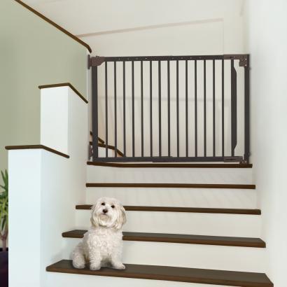 Richell Expandable Walk-Thru Pet Gate For Medium Size Dogs Up To 44 lbs