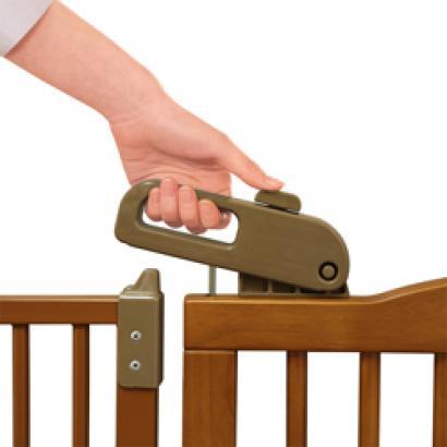 Image of Richell Tall One-Touch Gate II