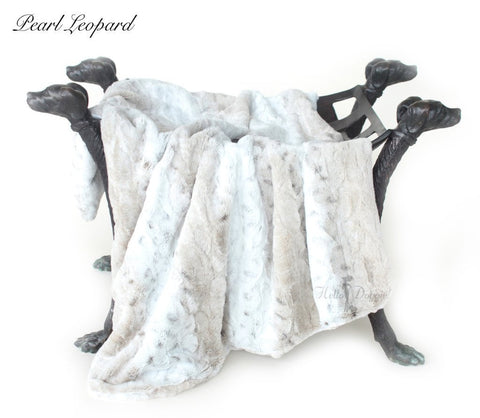 Image of Luxe Luxury Faux Fur Dog Blanket