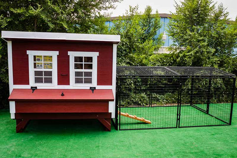Image of OverEZ Amish Small Chicken Coops - Up to 5 Chickens
