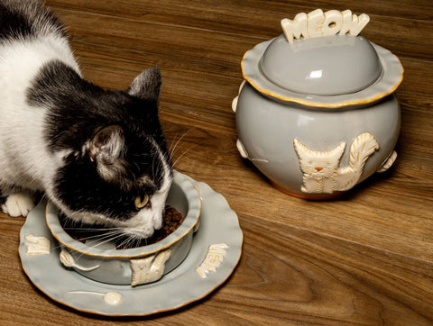 Image of Carmel Ceramica Cat Food/Water Bowl - French Grey