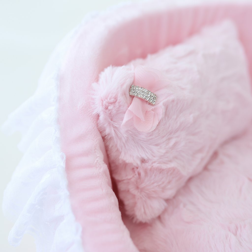 Elegant Lace & Satin Dog Bed Crib With Crystal Brooch