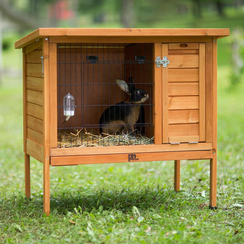 Prevue Pet Small Rabbit Hutch/ Chicken Coop