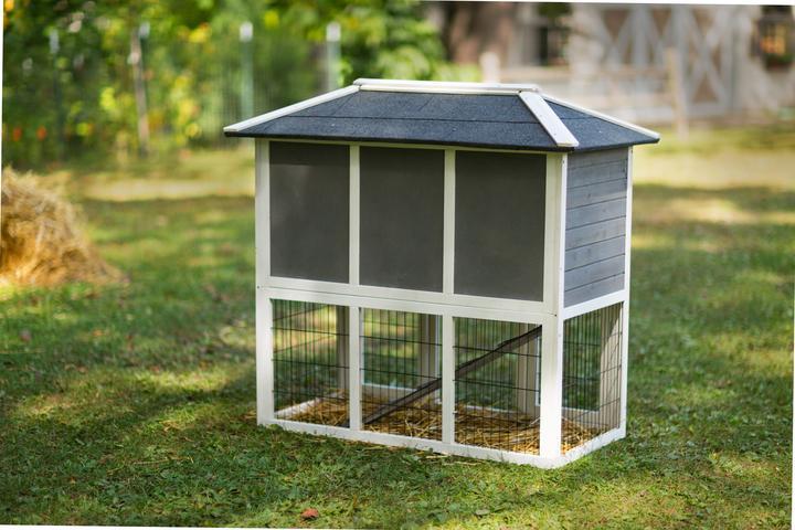 Prevue Pet Rabbit Hutch Duplex
